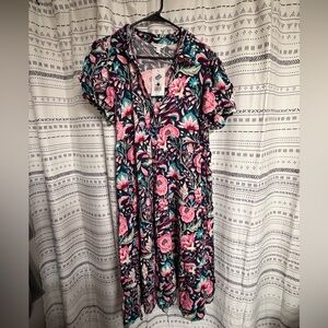 Floral Short Sleeve Crown & Ivy Dress